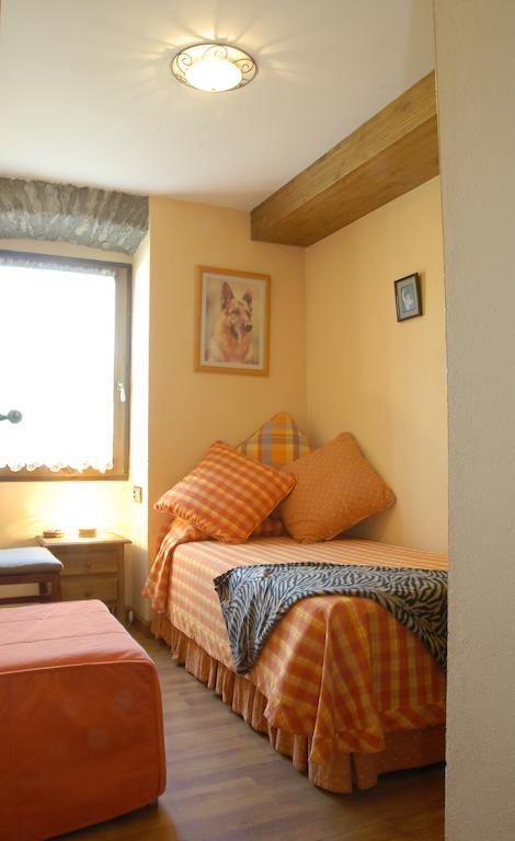 Mas Mallol Puigcerdà Chambre photo